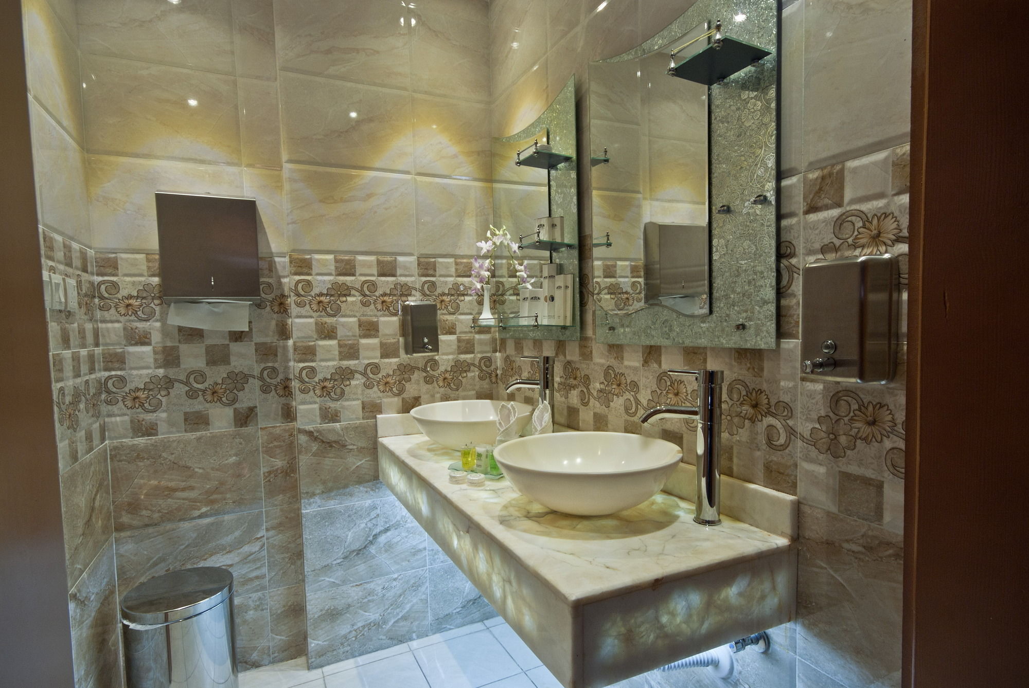 Jeddah Blue Hotel Esterno foto