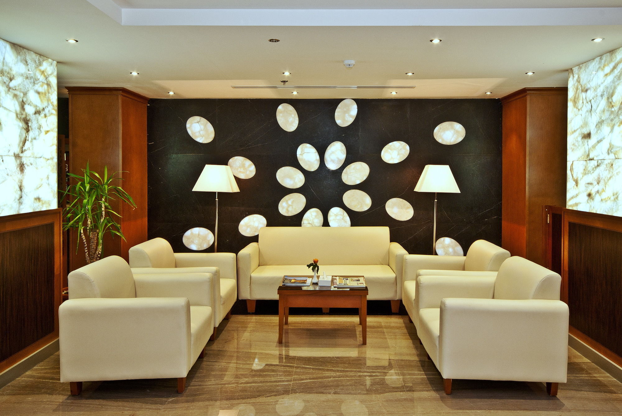 Jeddah Blue Hotel Esterno foto
